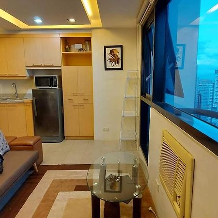 Family Staycation With Pool مانيلا المظهر الخارجي الصورة