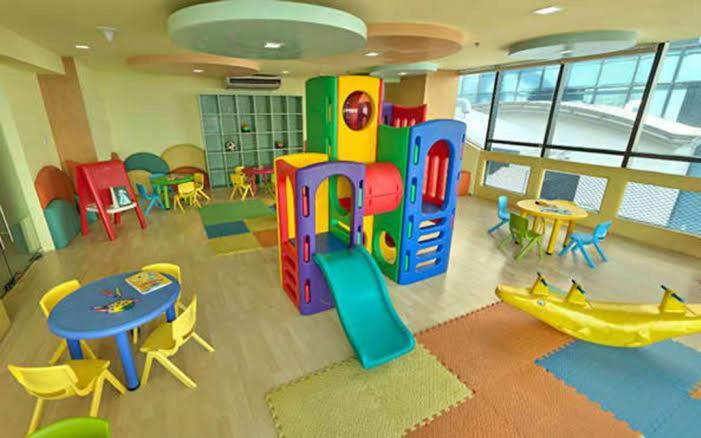 Family Staycation With Pool مانيلا المظهر الخارجي الصورة