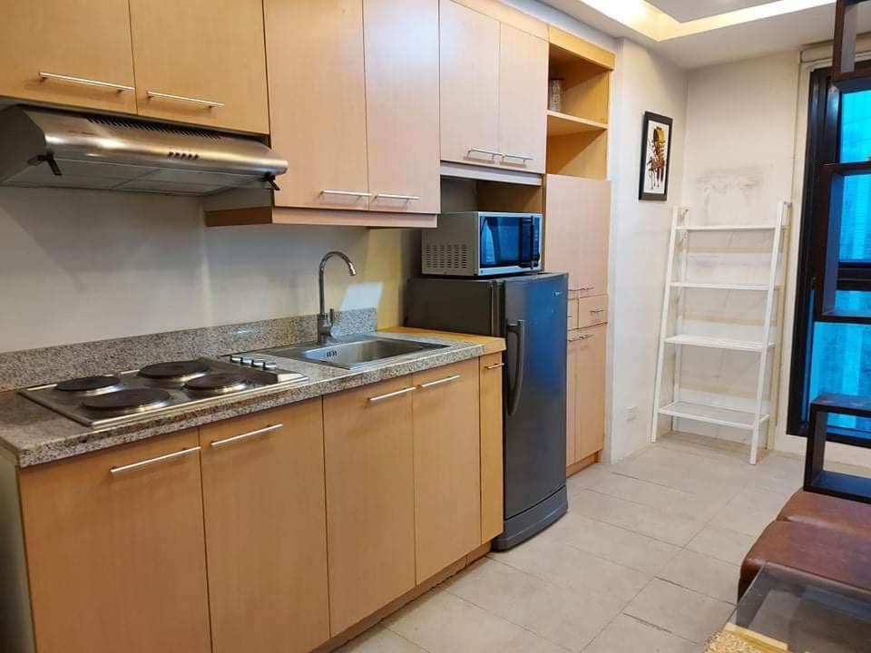 Family Staycation With Pool مانيلا المظهر الخارجي الصورة